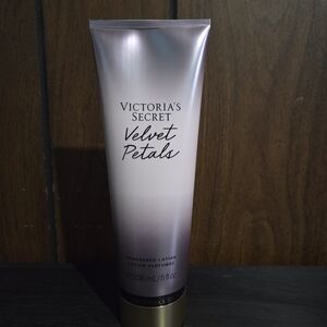 Victoria's Secret Velvet Petals Lotion